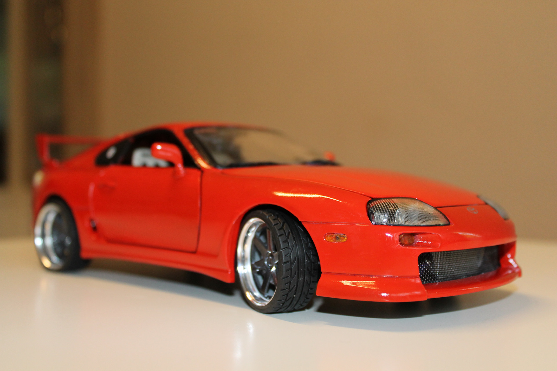 Toyota supra 1995. Supra model. Тойота супра 22 года белым фоном. Toyota supra моделька. Тойота супра 1к18.
