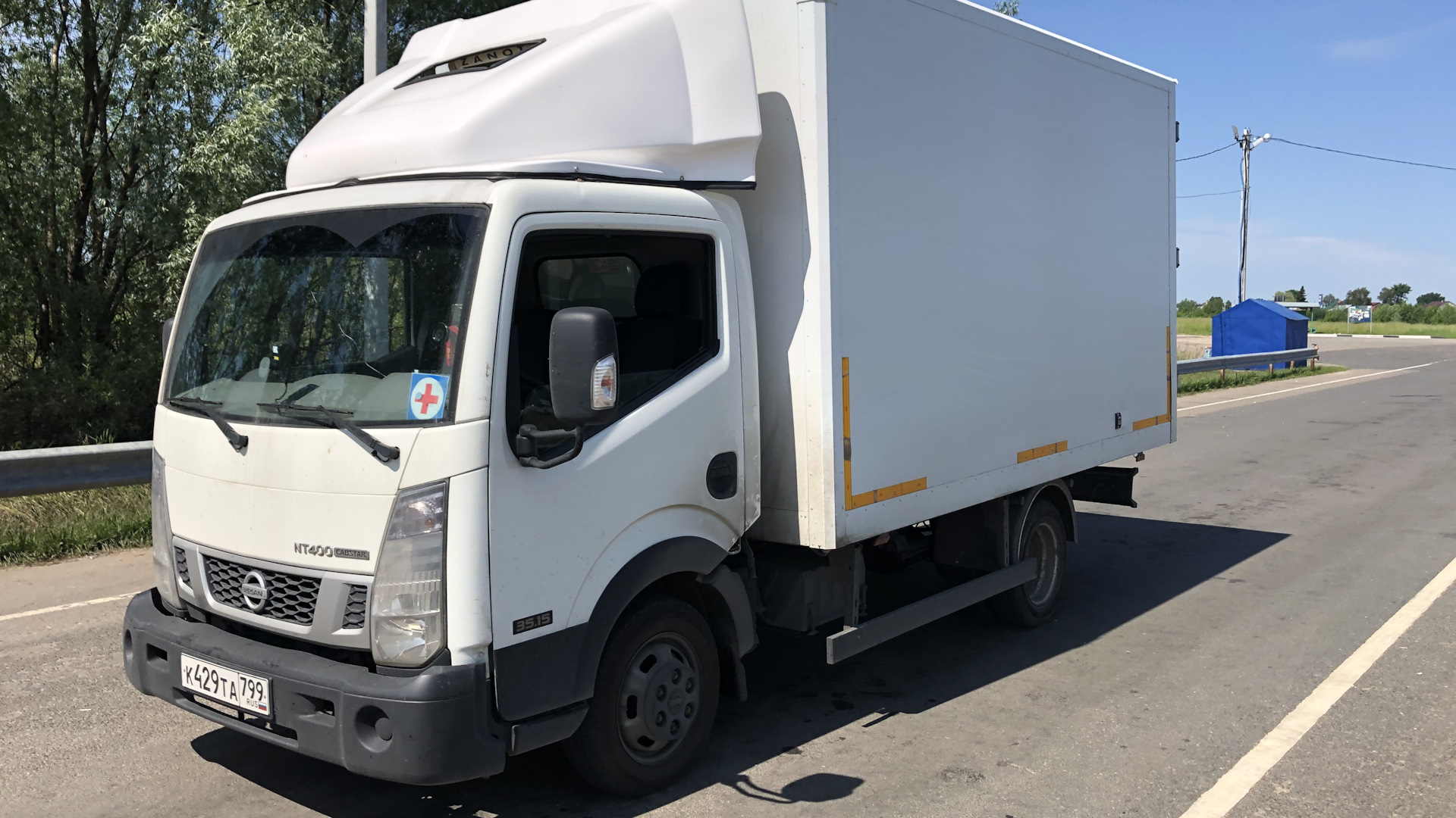 Nissan Cabstar 3.0 дизельный 2015 | Белый пирожок🥧🚚 на DRIVE2