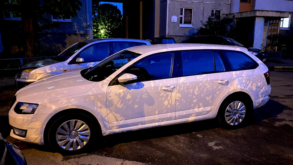 Стук при нажатии на педаль сцепления — Skoda Octavia Combi A7 Mk3, 1,4 ...