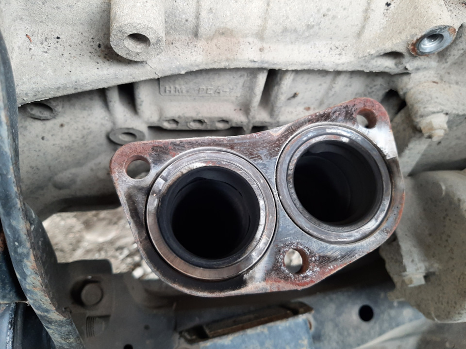 Закопченое кольцо — Honda Odyssey (2G)