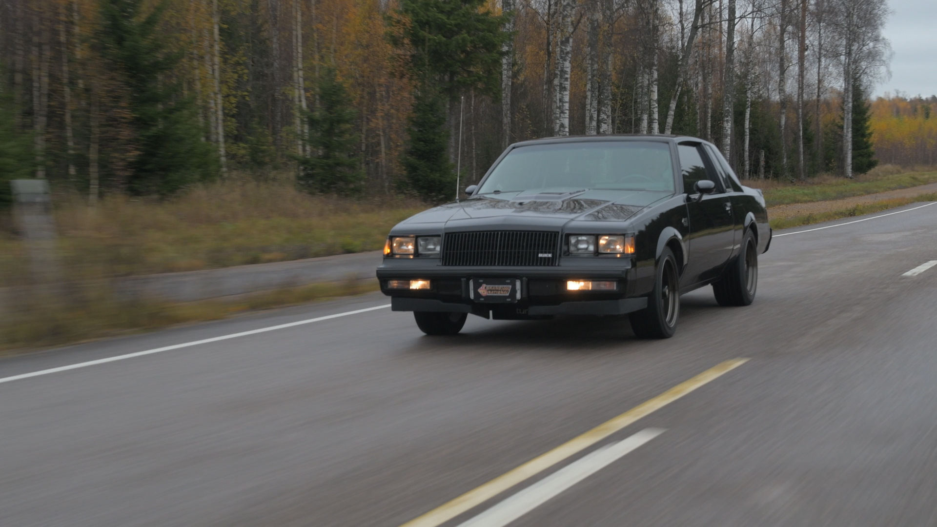 Машина Buick GNX