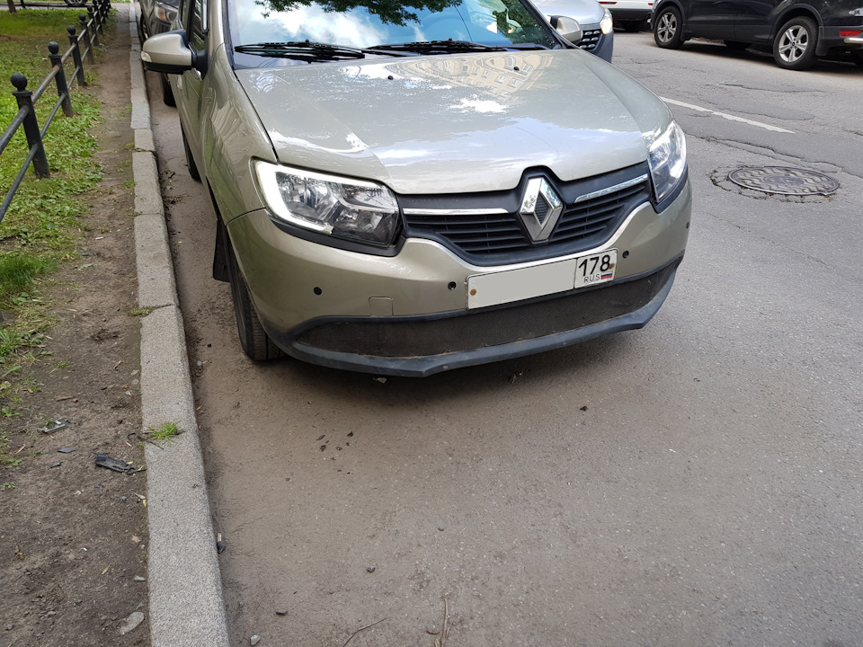 Фото в бортжурнале Renault Logan (2G)