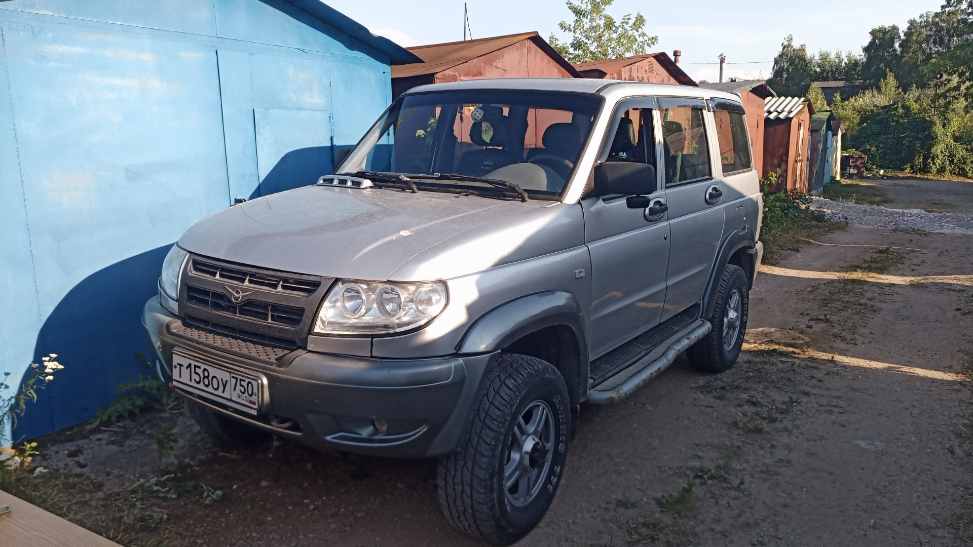 Заменил лобовое стекло — УАЗ Patriot, 2,7 л, 2008 года | своими руками ...