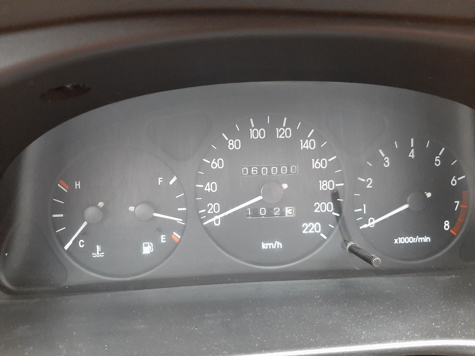 если бы машина была человеком. Или пенсия. — ЗАЗ Sens, 1,3 л, 2013 года ...