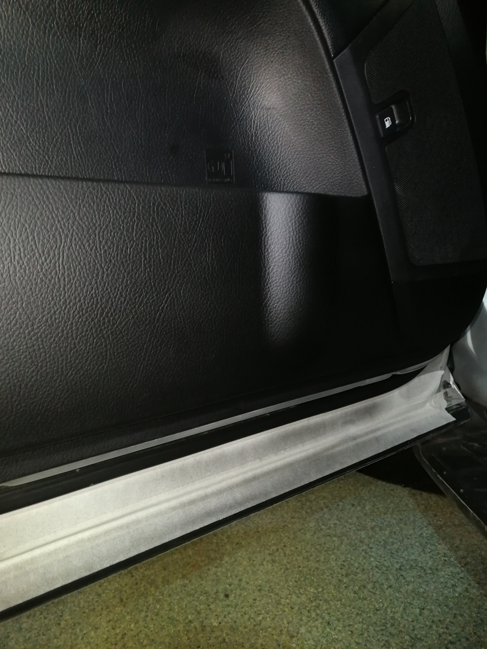 13. Пластик и жидкая резина! — KIA Mohave (HM), 3 л, 2011 года | своими ...