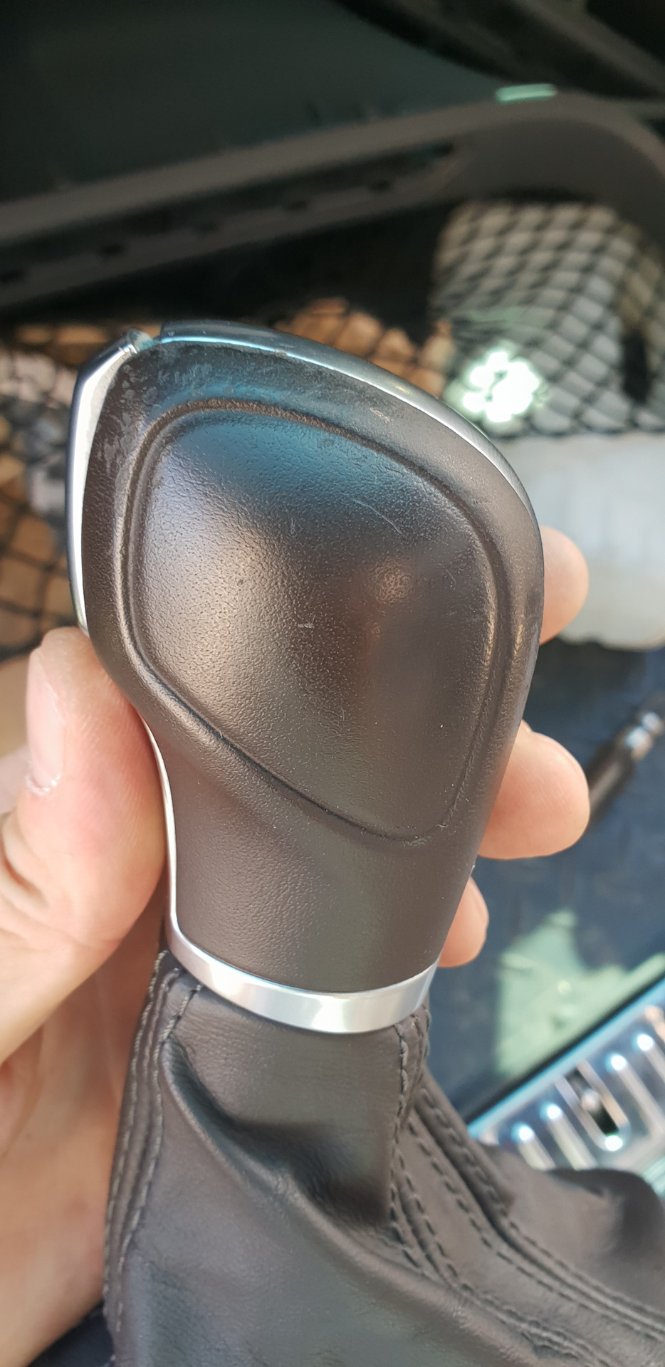 Как снять ручку кпп на туареге