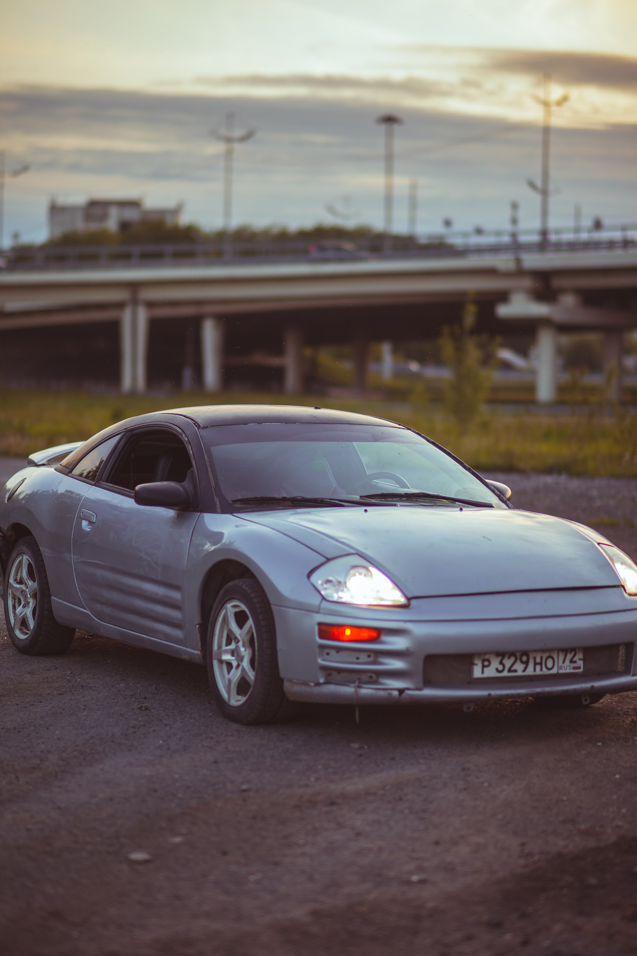 Eclipse машина. Mitsubishi Eclipse. Mitsubishi Eclipse Mitsubishi Eclipse. Мицубиси Эклипс 3 поколения. Mitsubishi Eclipse 3.