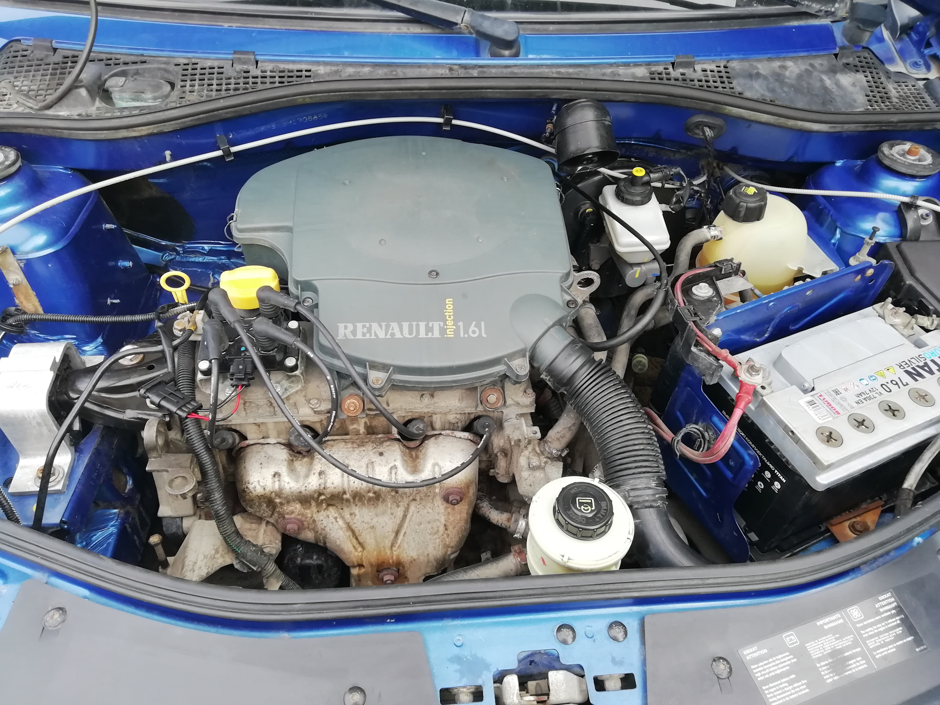 16 Клапанный двигатель Рено Логан