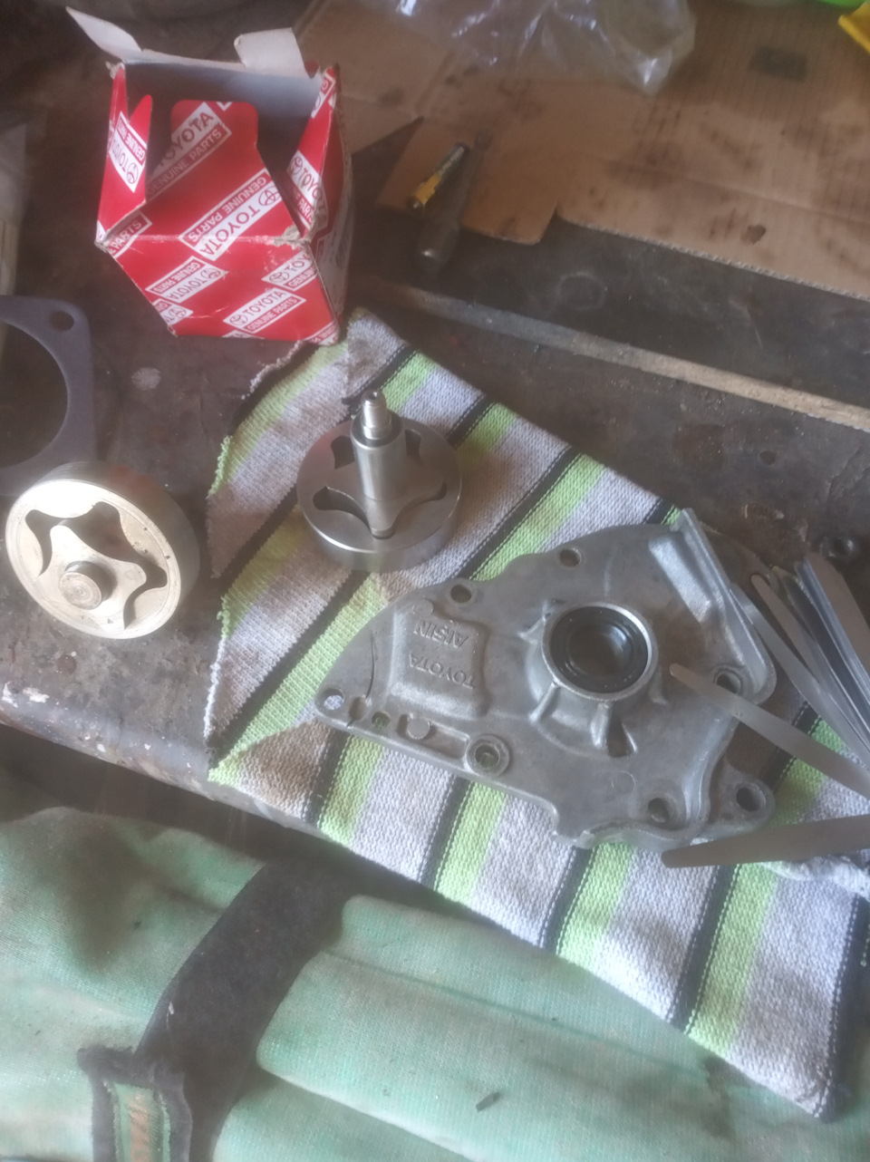 Маслонасос. — Toyota Camry (XV10), 2,2 л, 1992 года | своими руками ...