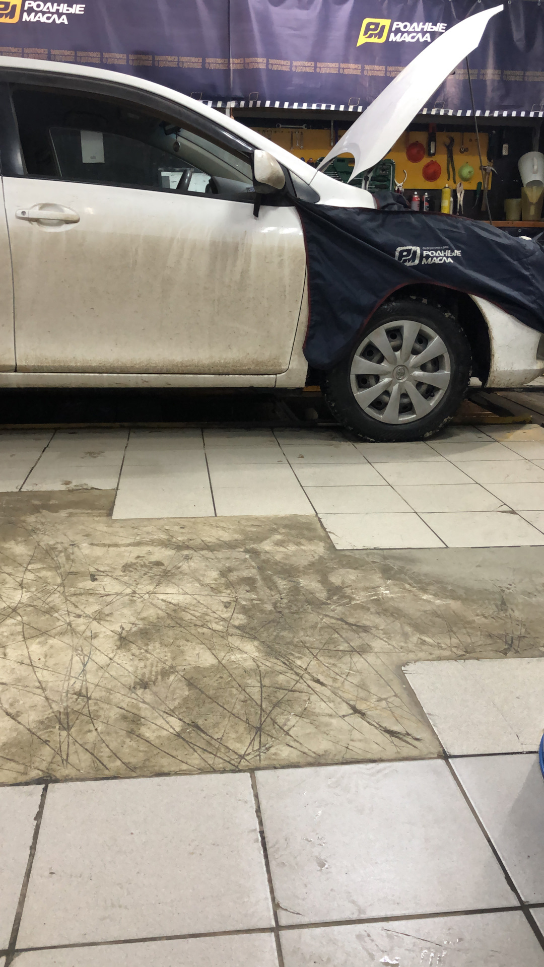 Частичная замена масла в вариаторе — Toyota Corolla Axio (E140), 1,5 л ...