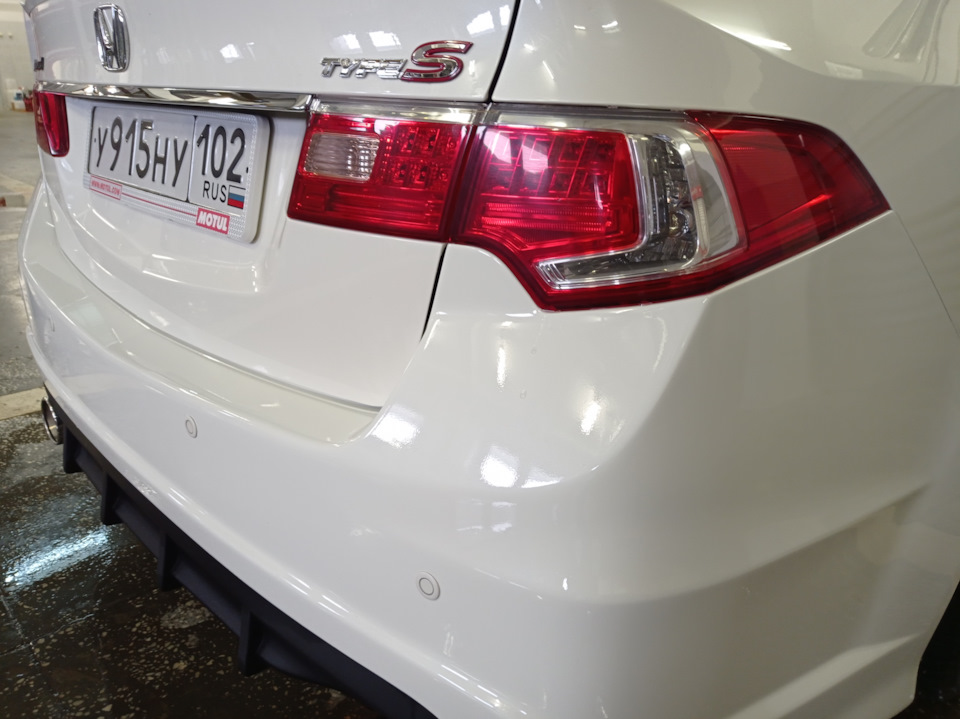 8. — Honda Accord (8G)