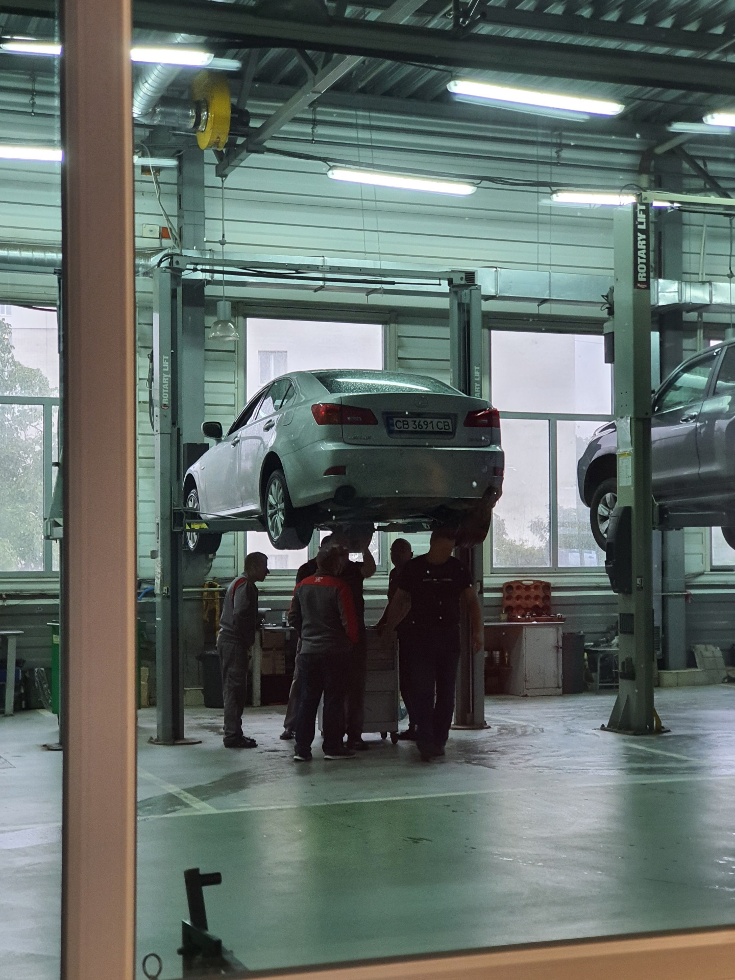 Замена топливного фильтра. Ошибка P1229 — Lexus IS II, 2,2 л, 2006 года ...