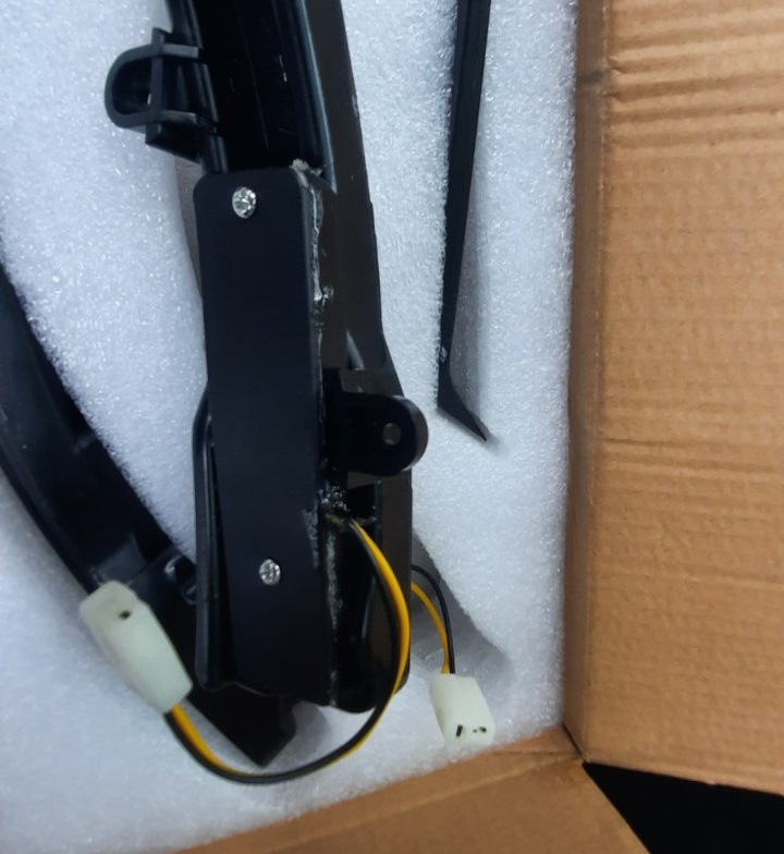 Бегающий поворотник в зеркала Q5 — Audi Q5 (1G), 2 л, 2011 года ...