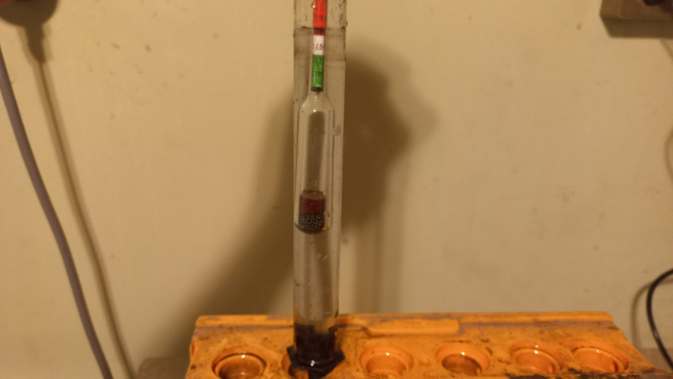 # 40. Поднял плотность АКБ. — Hyundai Tucson (JM), 2 л, 2006 года ...