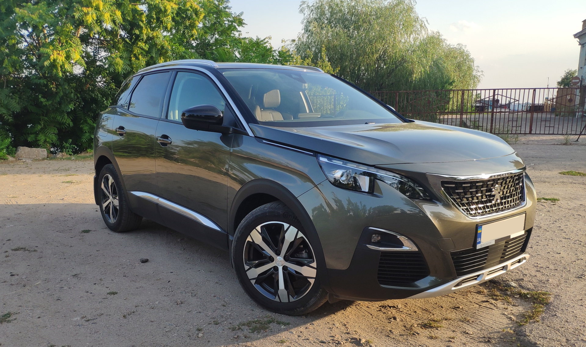 3008 дизель. Peugeot 3008 2. Peugeot 3008 Amazonite Grey 2018. Бортжурналы владельцев Peugeot 3008 (2g). Пружины для Пежо 3008 передние Линкс отзывы.