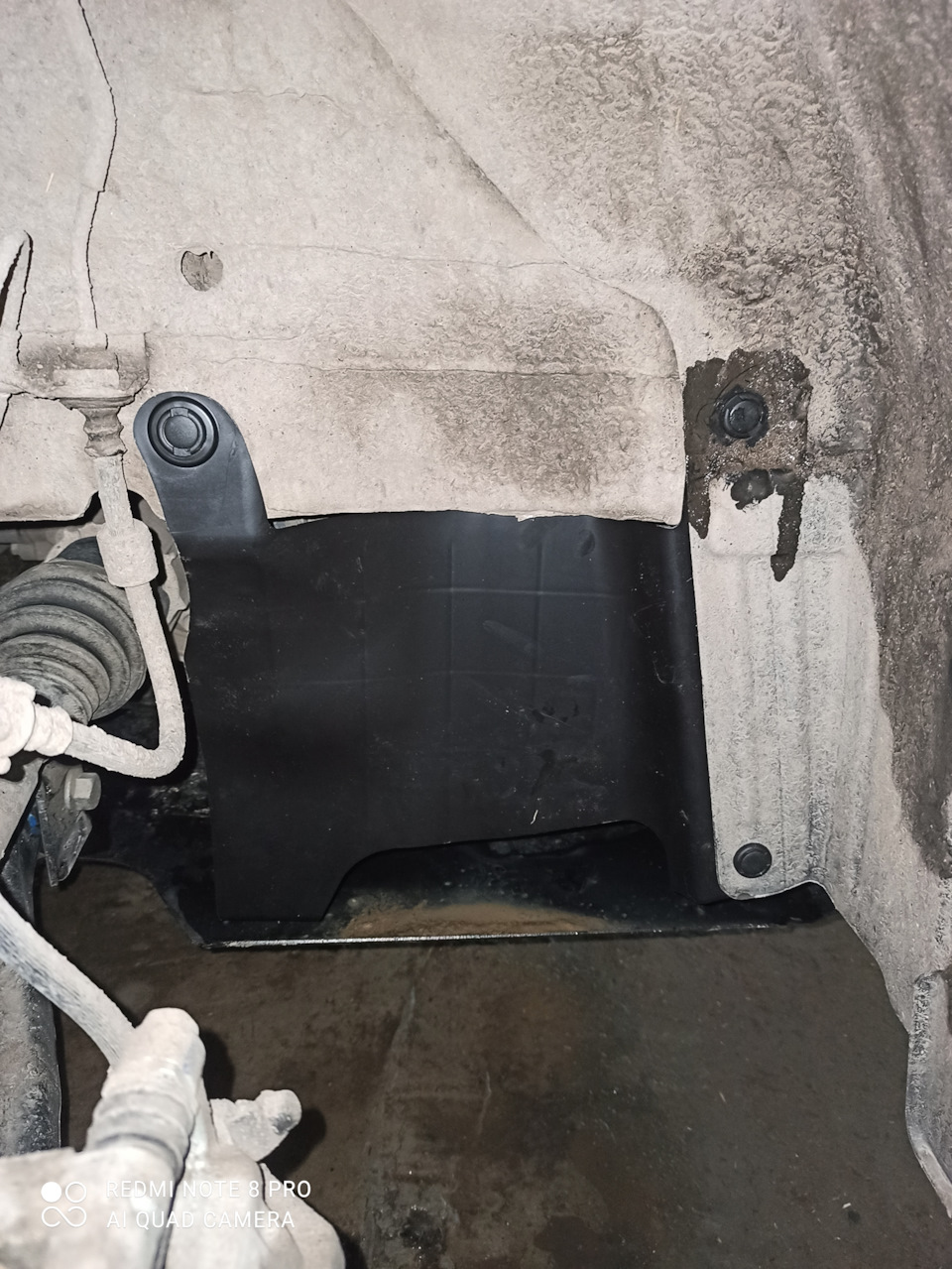 Установка пыльника двигателя — Haval Jolion, 1,5 л, 2022 года | своими ...