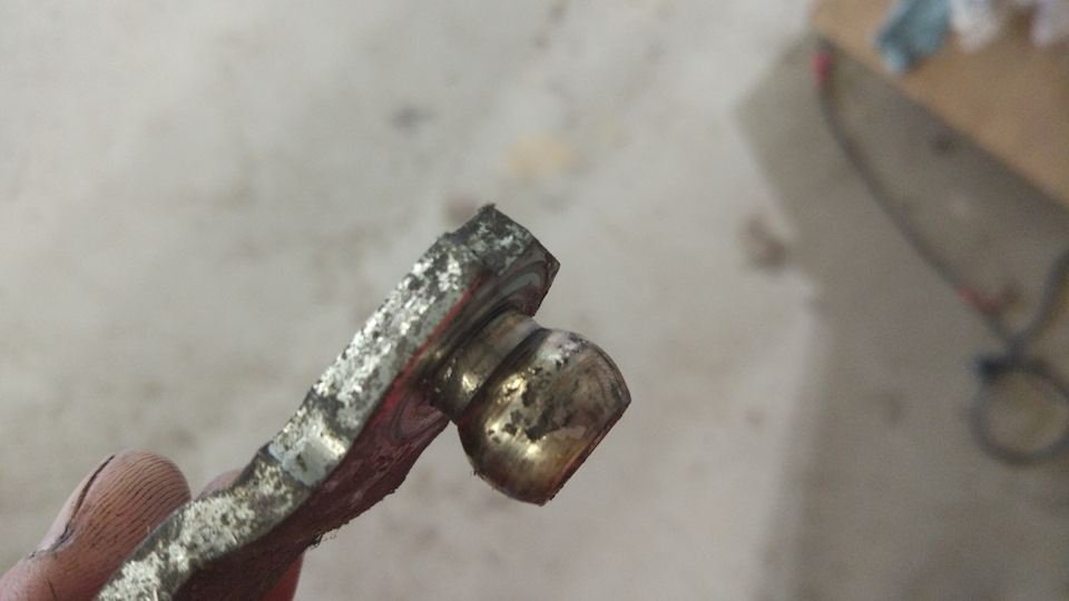 Трапеция дворников — Hyundai Solaris, 1,6 л, 2012 года | своими руками ...