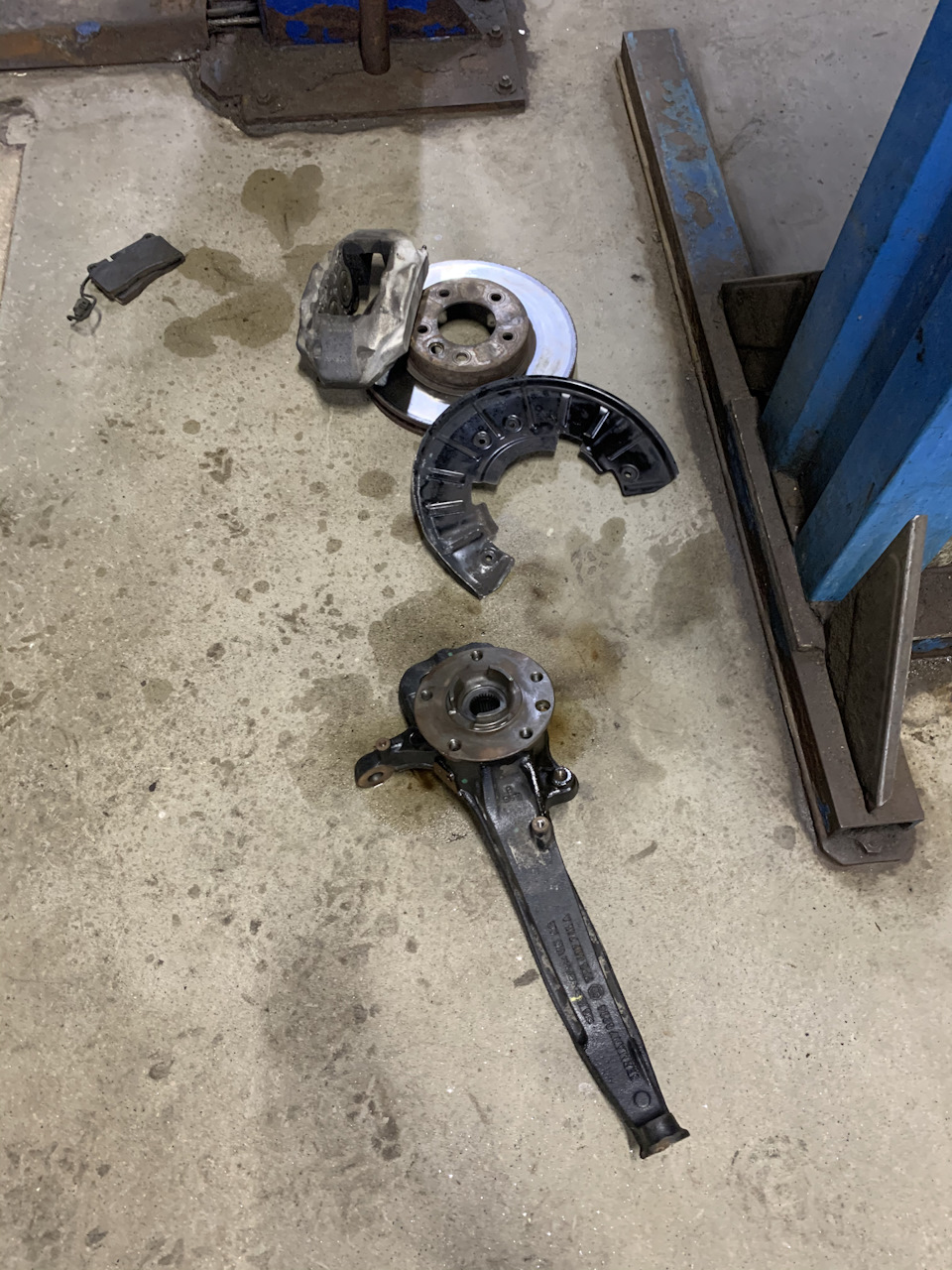 Фото в бортжурнале Volkswagen Touareg (2G)