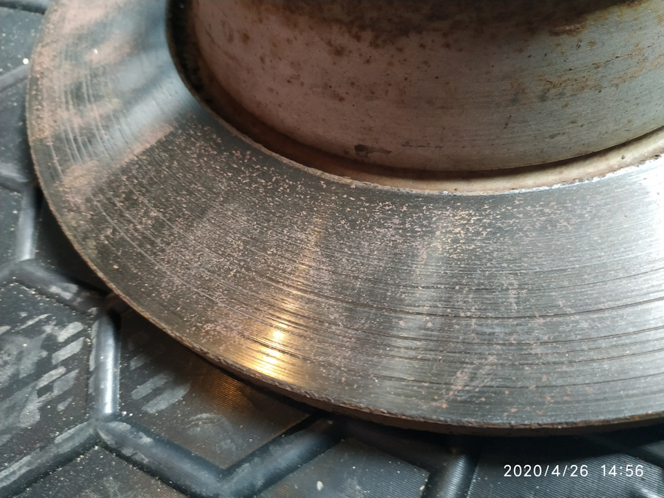 Купил диски, зад пассат б6 — Volkswagen Passat B6, 1,4 л, 2010 года ...