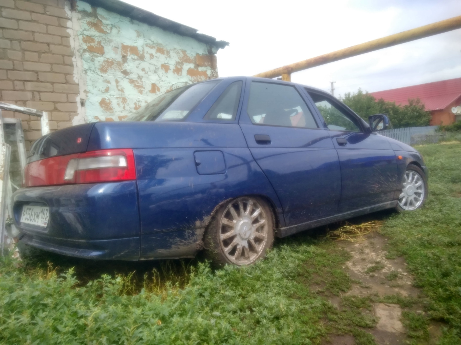 Диски гранта люкс 15" и аквариум — Lada 21104, 1,6 л, 2012 года ...