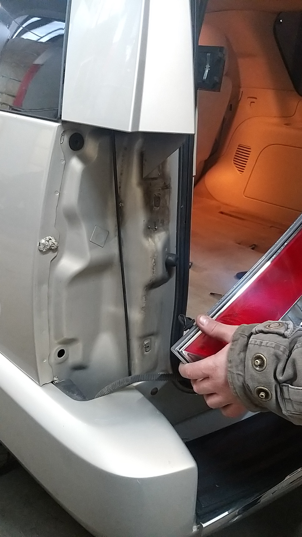 Фото в бортжурнале Cadillac Escalade (3G)