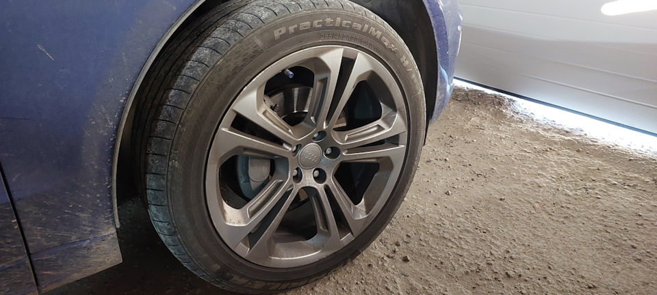 Диски r18 — Audi Q5 (1G), 2 л, 2014 года | колёсные диски | DRIVE2