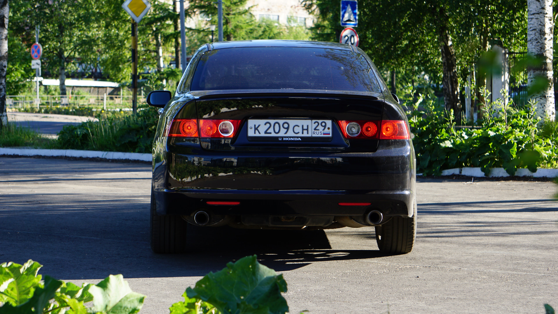 Аккорд какой бензин. Honda accord 7 черный. какой бензин хонда аккорд 10.