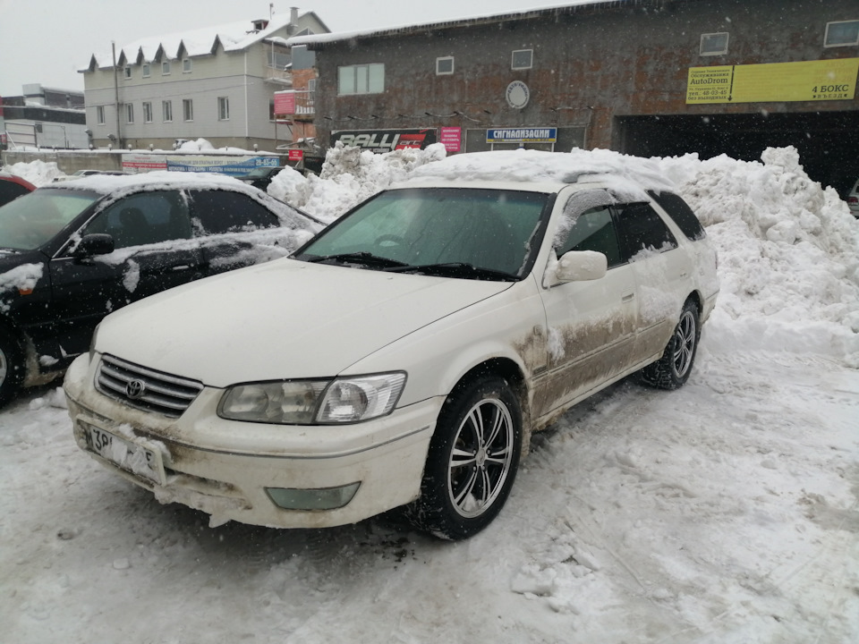 Toyota Camry Gracia Touring Edition