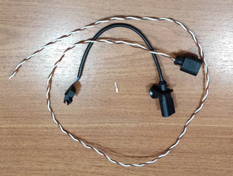 Установка и подключение концевика капота — Skoda Rapid (2G), 1,6 л ...