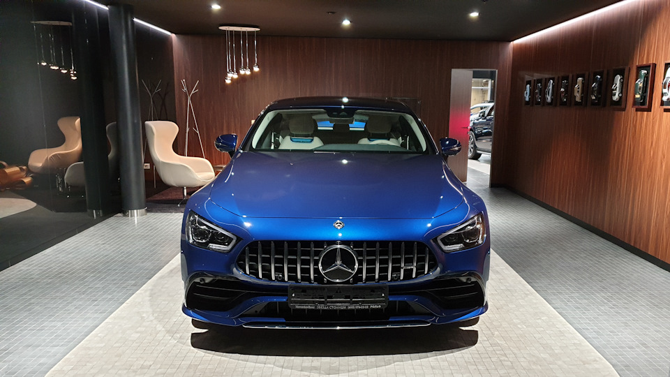Сверчки в салоне — Mercedes-Benz GT 4-Door Coupé, 3 л, 2019 года ...