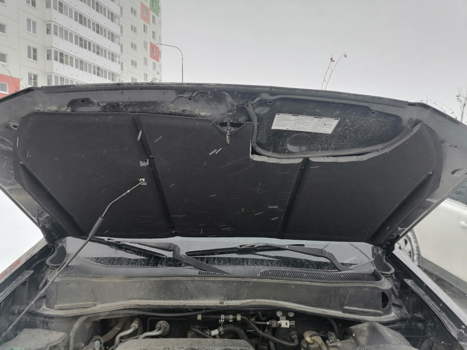 Установка утеплителя капота. — Honda Pilot (2G), 3,5 л, 2009 года ...