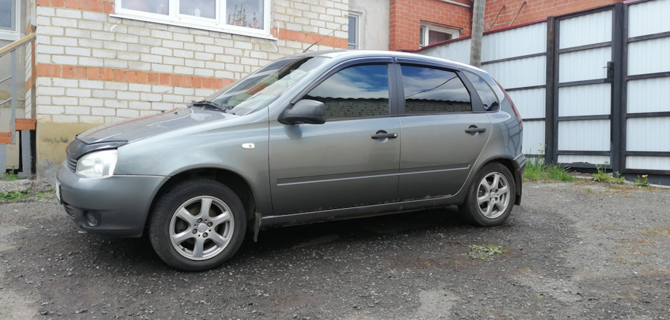 Крепление заднего фонаря Калины. — Lada Калина хэтчбек, 1,6 л, 2011 ...