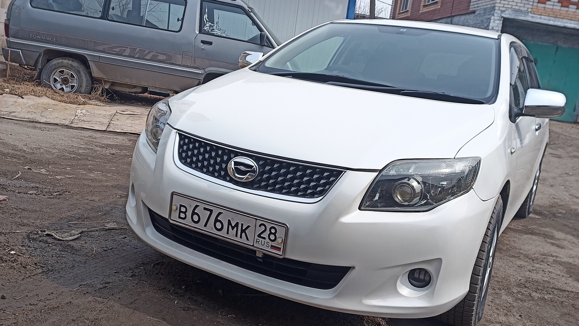 Toyota E 140 1.5 бензиновый 2010 | на DRIVE2