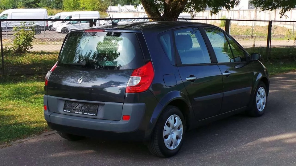 Замена датчика давления кондиционера — Renault Scenic II, 1,5 л, 2009 ...