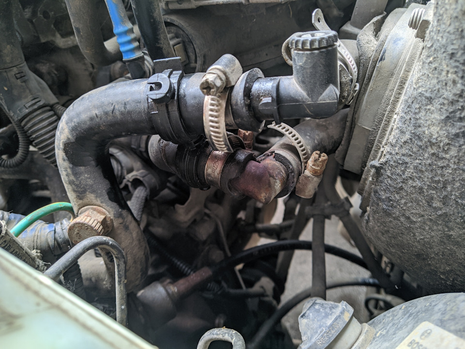 "Доброе утро", антифриз вытек! — FIAT Albea, 1,4 л, 2009 года | своими ...