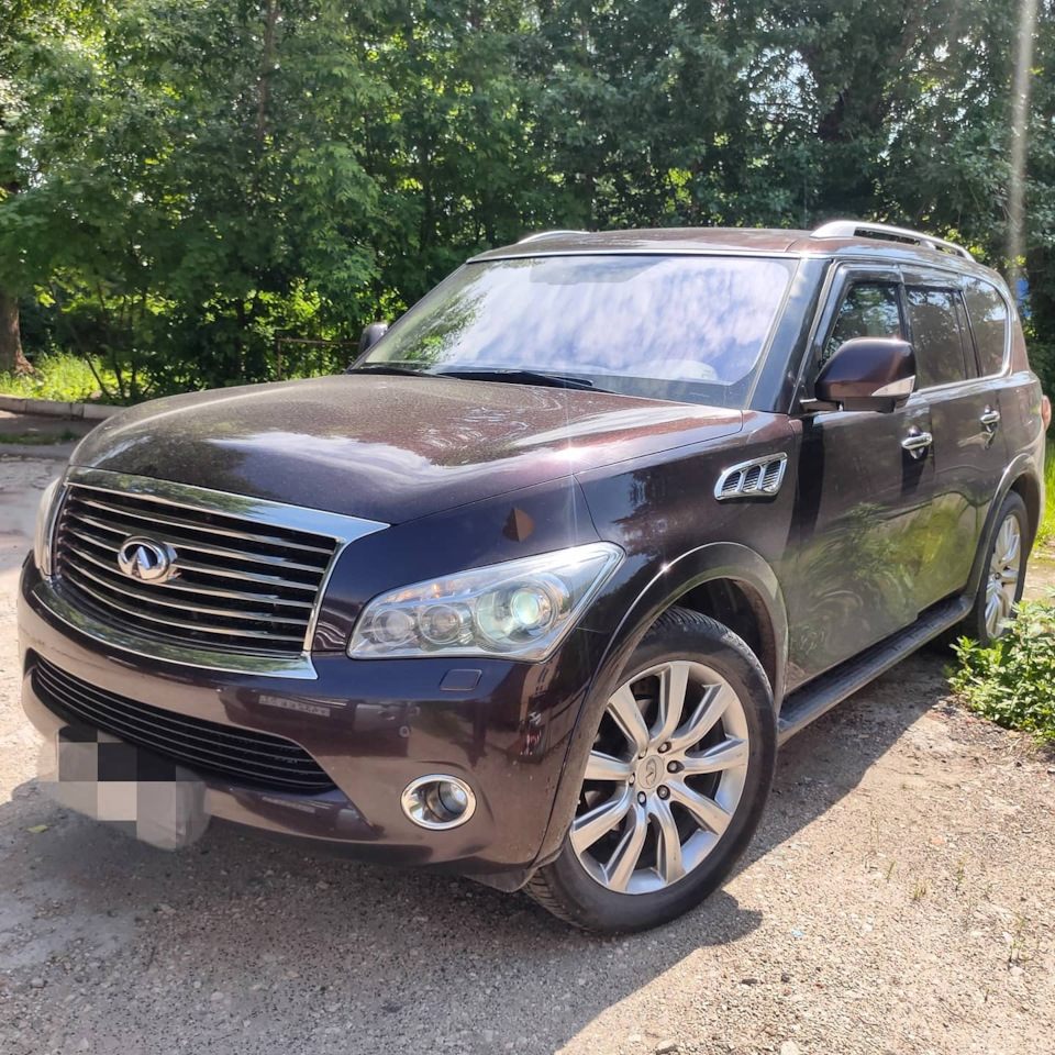       Infiniti QX56 I    -     