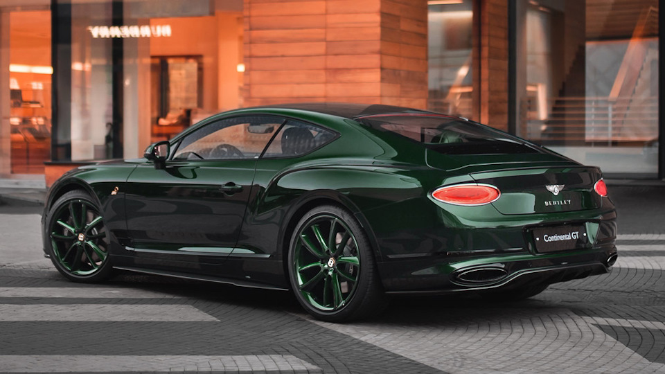 Bentley Continental 2021 Green