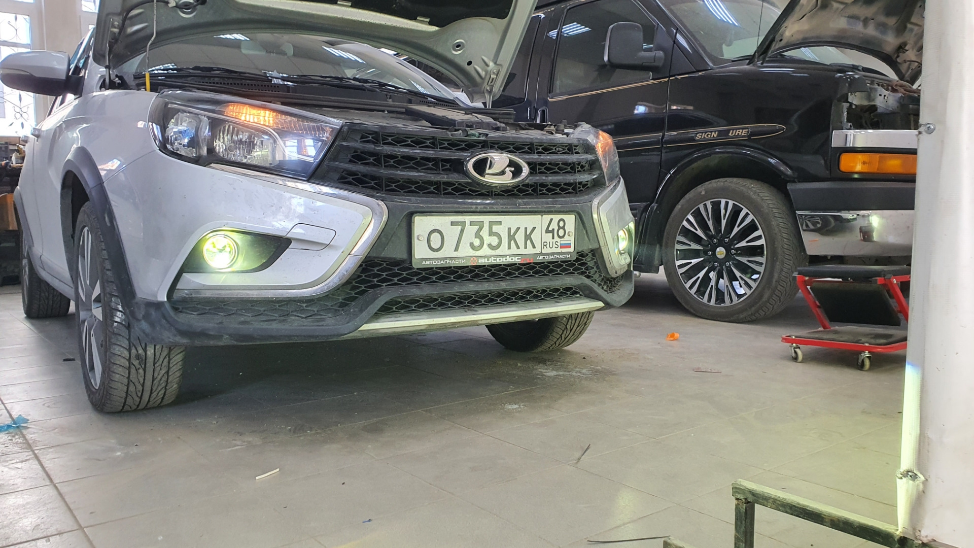 Bi-LED ПТФ Aozoom ALPF-04 вместо штатных — Lada Vesta SW Cross (1G), 1 ...