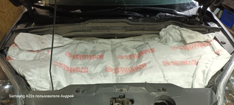 Одеяло под капот. — Honda CR-V (RE), 2,4 л, 2011 года | аксессуары | DRIVE2