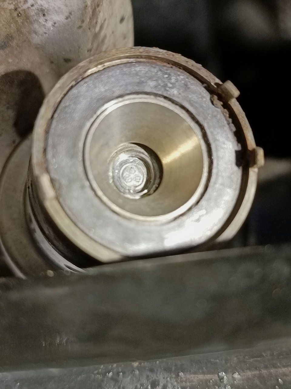 Фото в бортжурнале Volvo XC60 (2G)