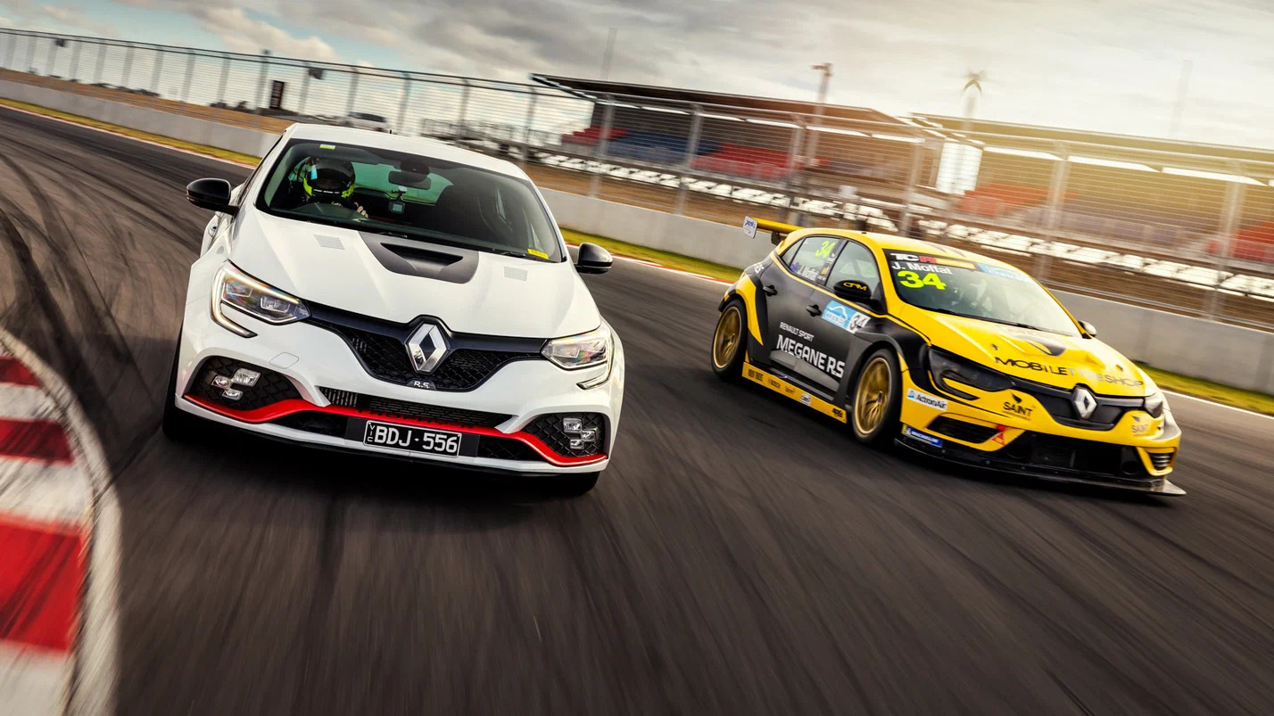 Renault Megane RS Trophy 2011