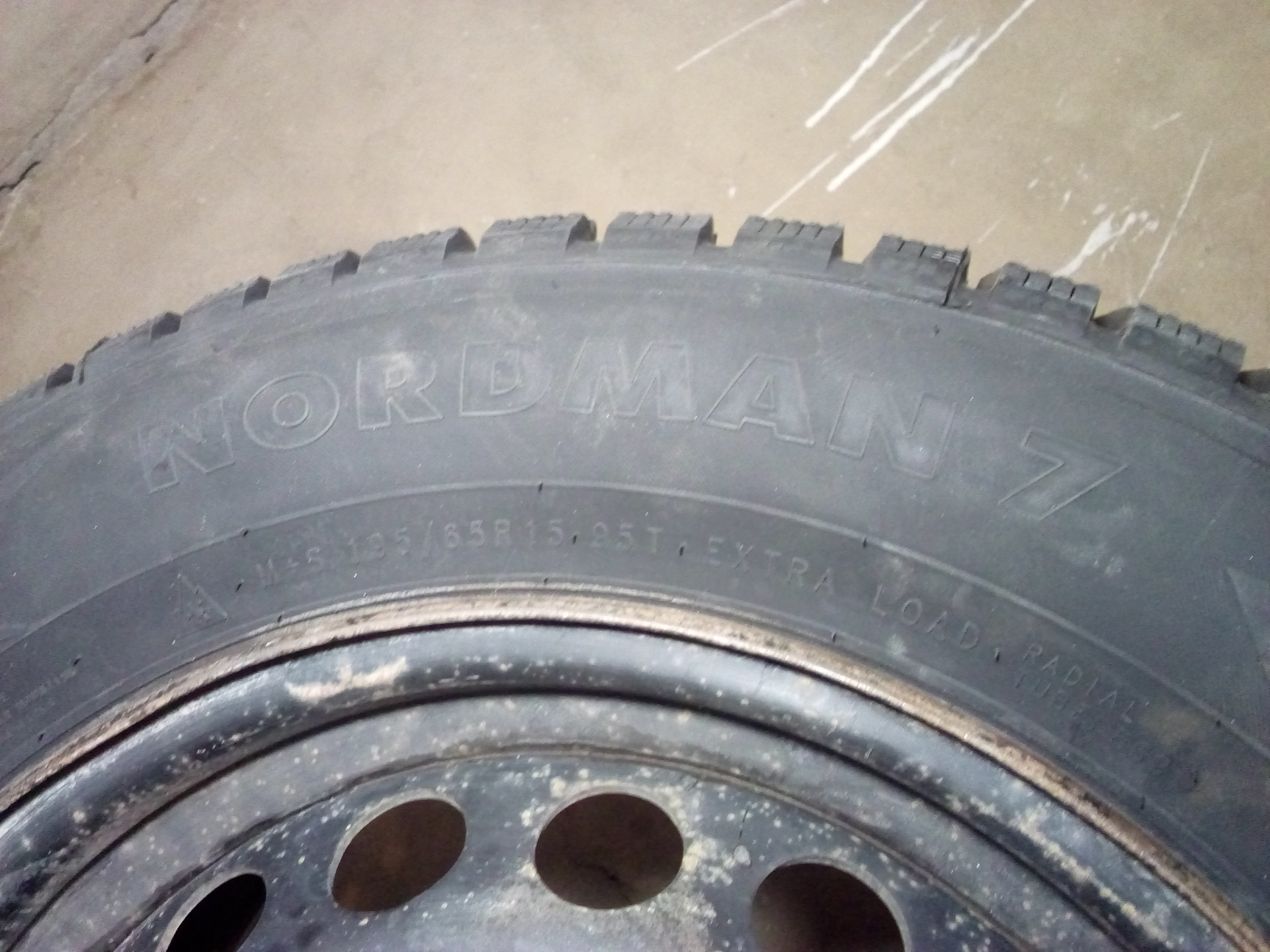 Зимние тапки Nokian Nordman 7 — Renault Fluence, 1,6 л., 2012 года ...