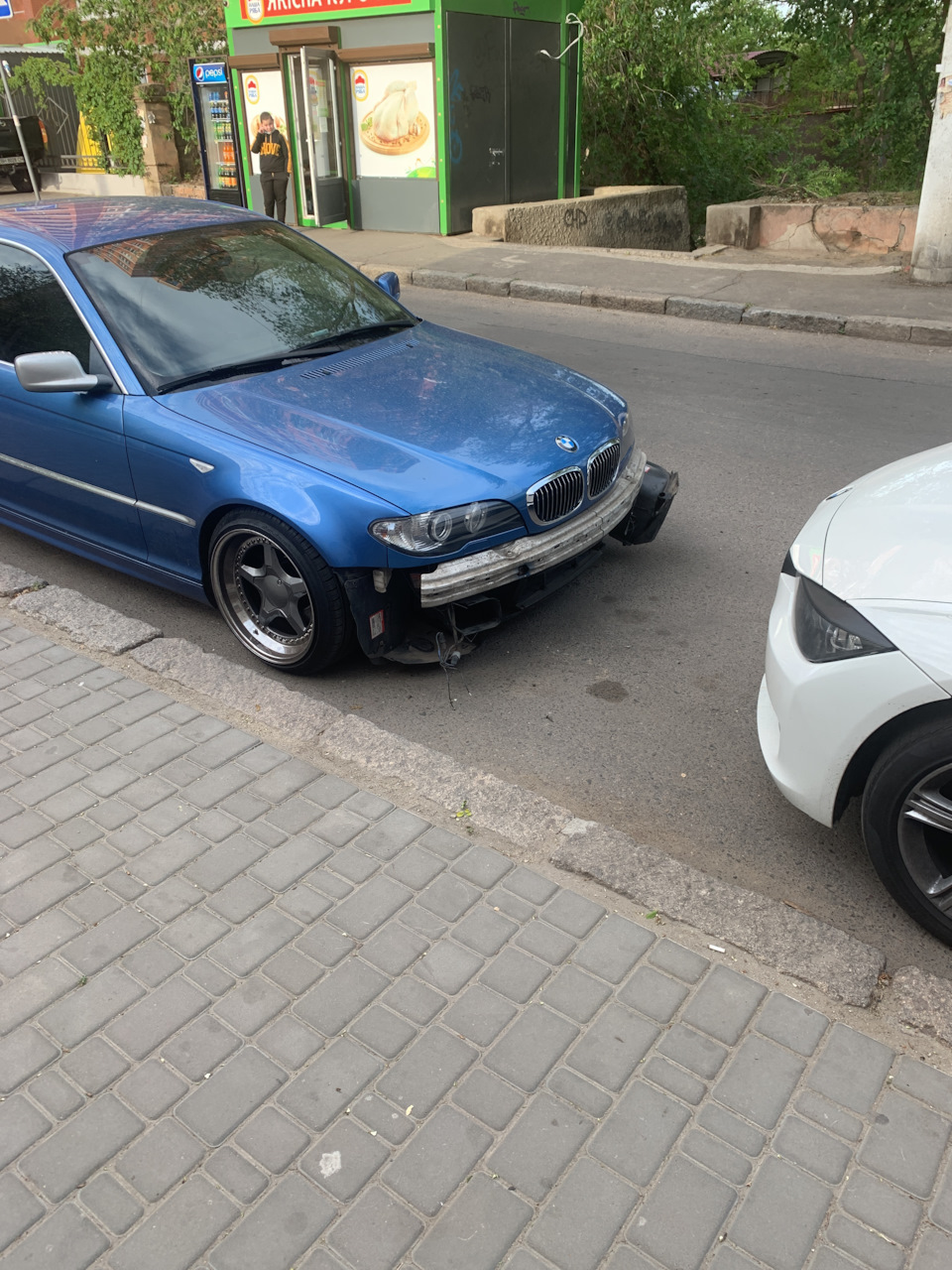 Украли бампер, покрасили новый — BMW 3 series Coupe (E46), 2,2 л, 2005 года  | наблюдение | DRIVE2