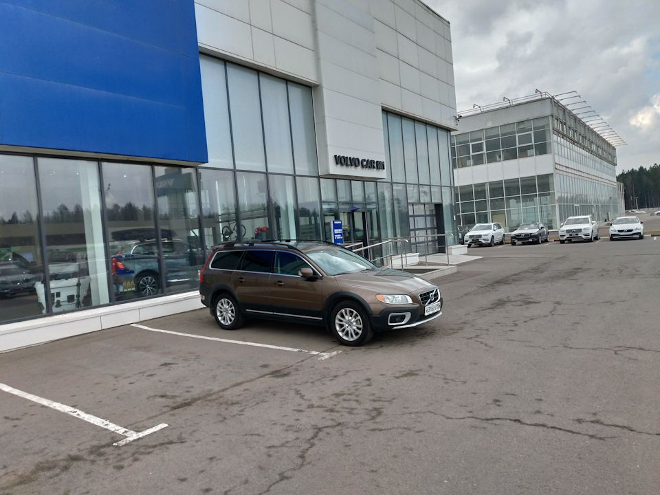 Фото в бортжурнале Volvo XC70 III