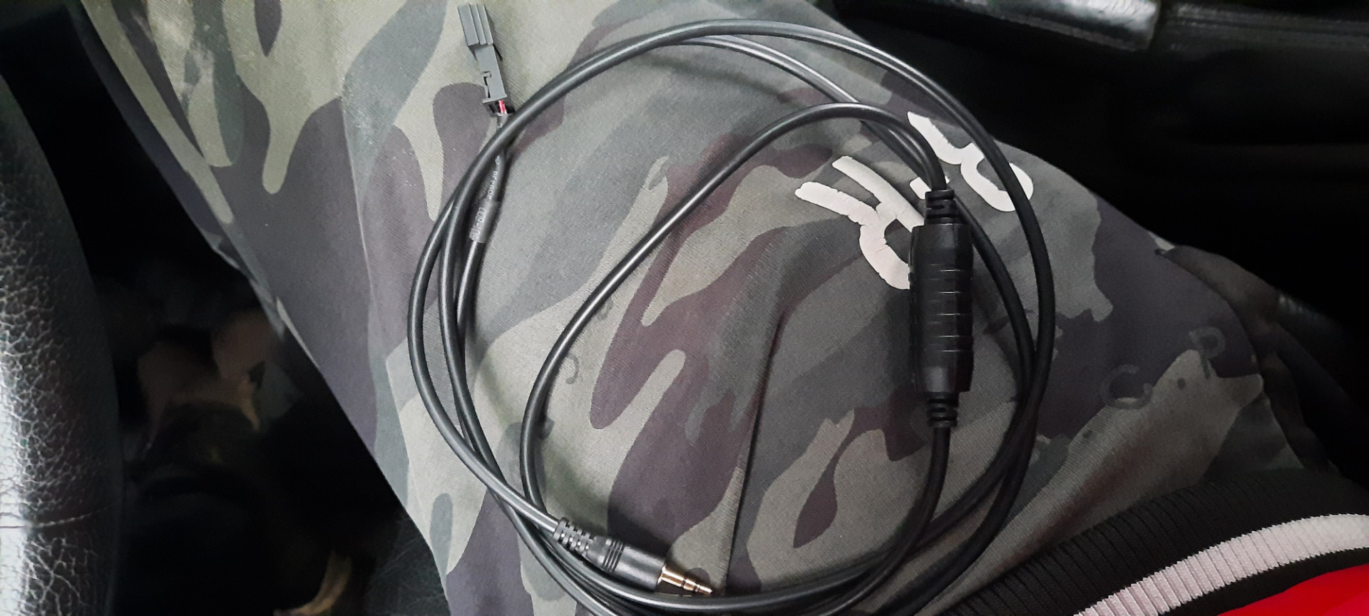 AUX подключение — BMW X5 (E53), 3 л, 2002 года | автозвук | DRIVE2