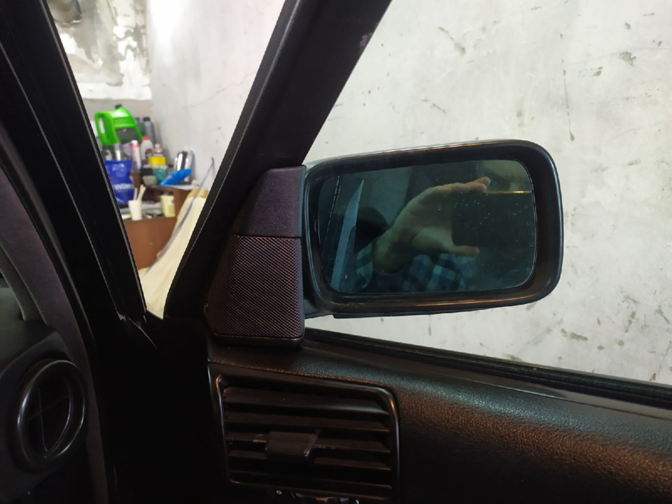 Фото в бортжурнале BMW 5 series (E34)