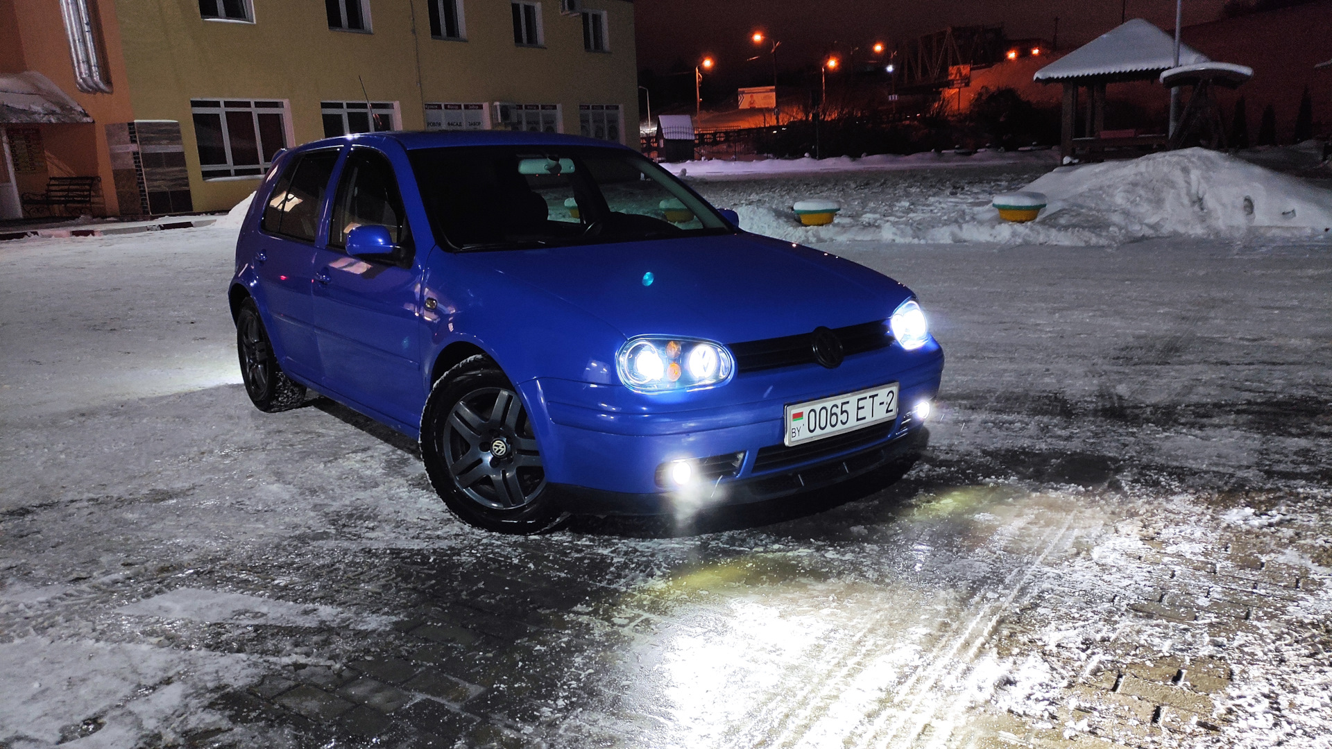 Помылись и подготовились к предстоящим морозам — Volkswagen Golf Mk4, 1 ...