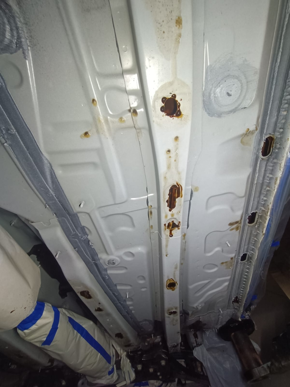 Обработка скрытых полостей — Skoda Karoq