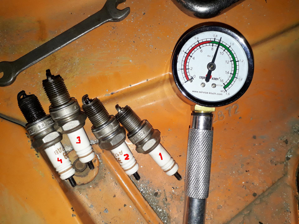 Замер компрессии в цилиндрах — Москвич 2140, 1,3 л, 1979 года | другое ...