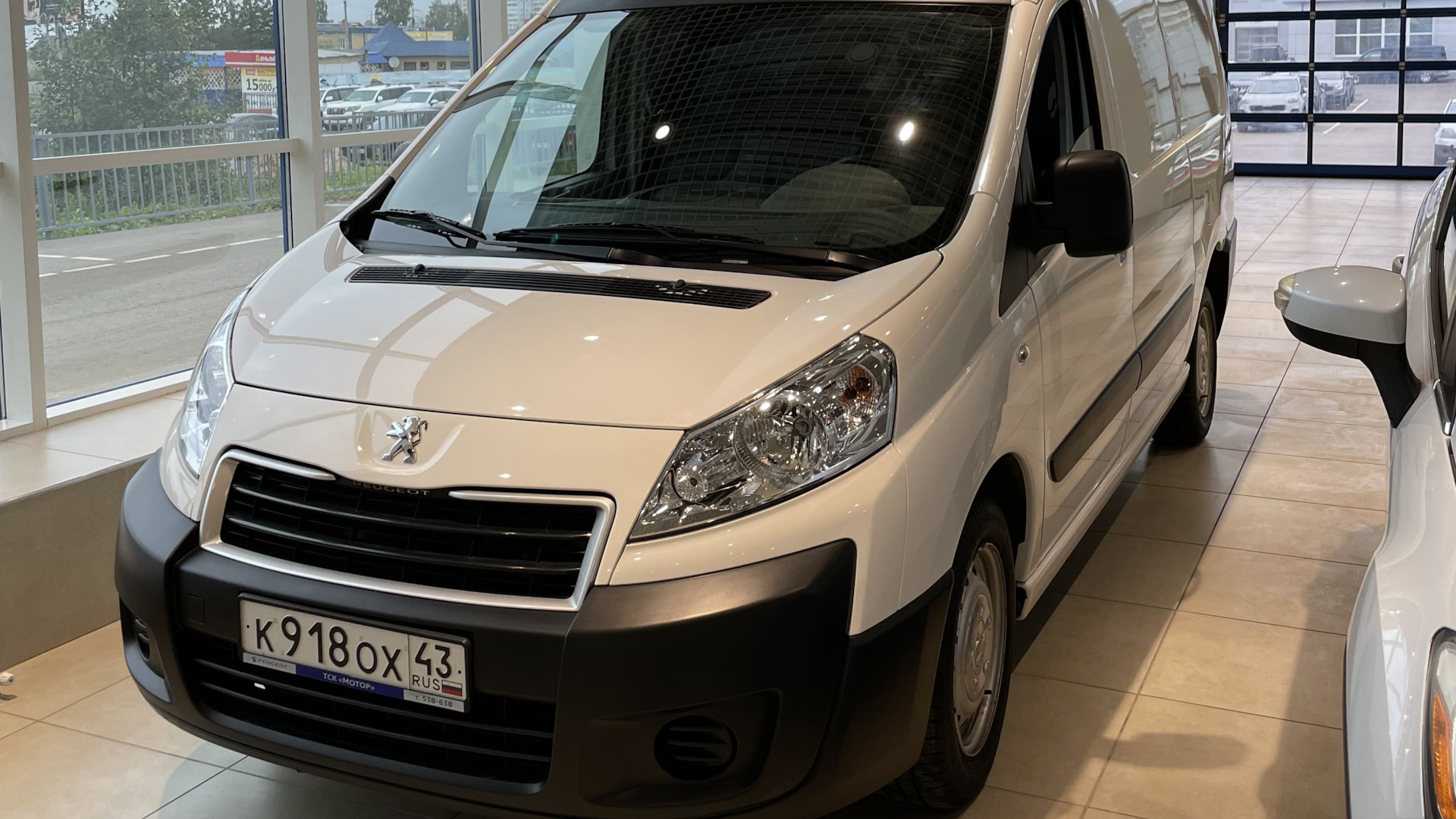 С. 0 дизель. Пежо эксперт минивэн. Пежо эксперт 2 рестайлинг серый. Peugeot expert 2002.
